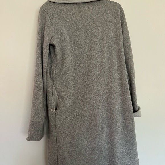 Cozy Grey UGG Robe - Picture 3 of 4